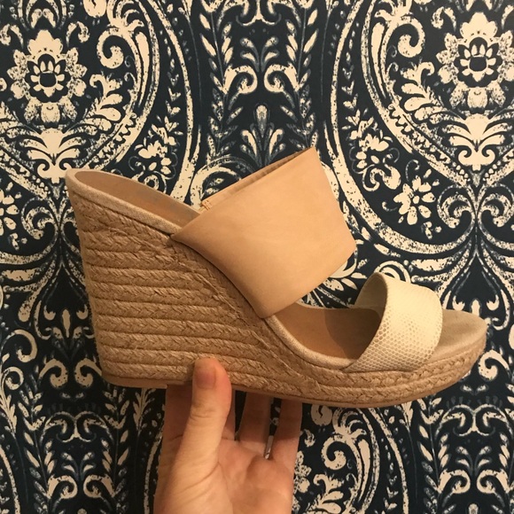 target nude wedges